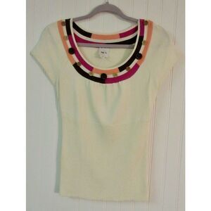 Tad b sweater cream color sz Small